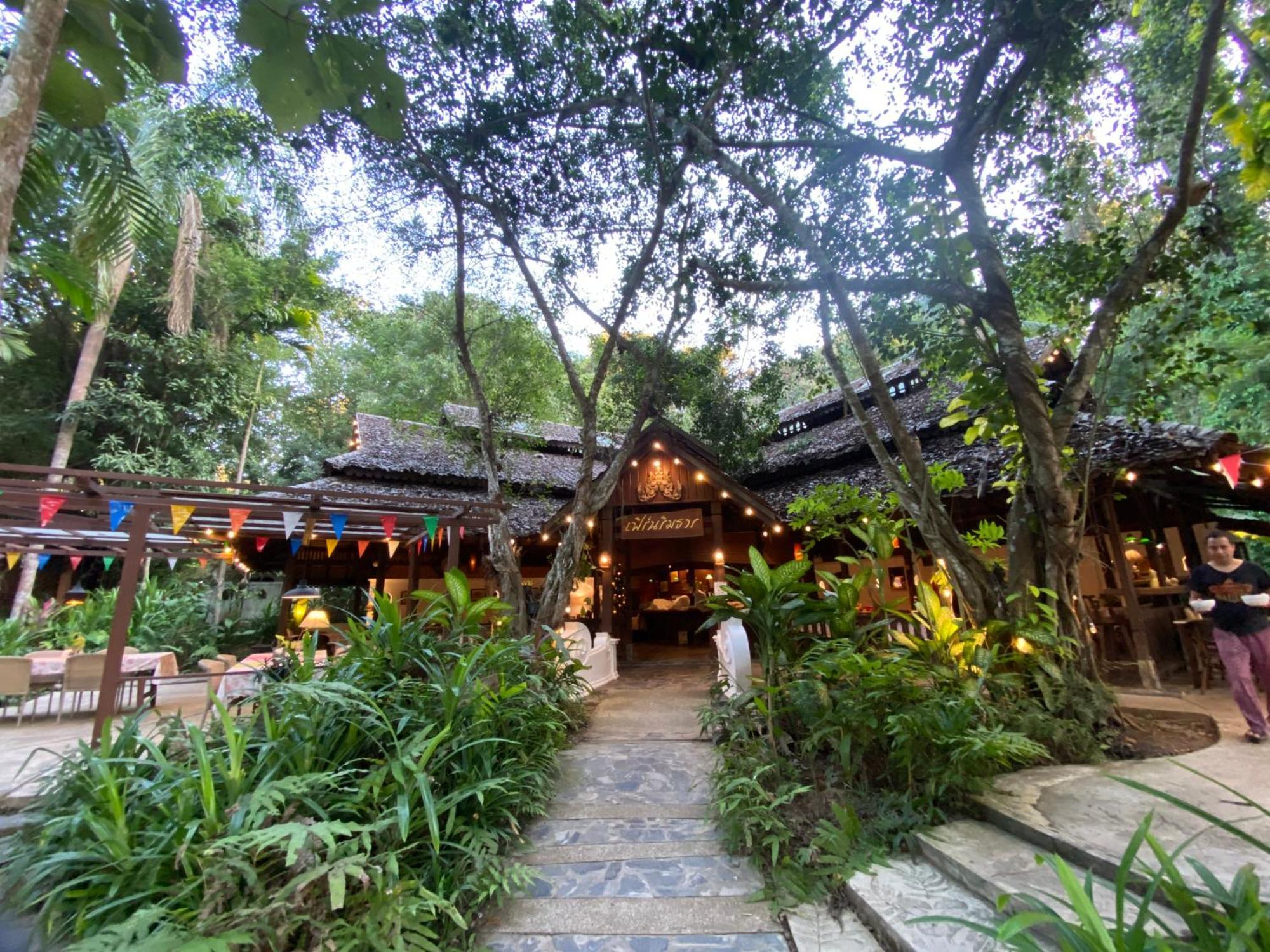 Fern Resort Mae Hong Son Exterior photo